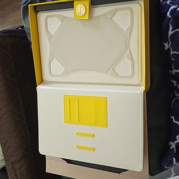 Catherine Malandrino Folio Case for 9"- 10" Tablet in Yellow - Picture 3 of 4